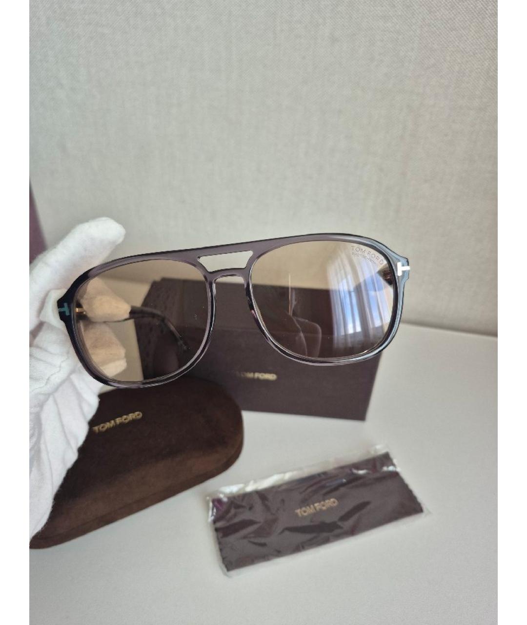 TOM FORD Бежевые пластиковые солнцезащитные очки, фото 4