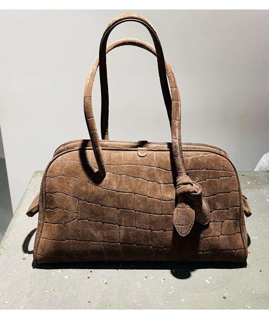 JACQUEMUS Коричневая замшевая сумка через плечо, фото 7