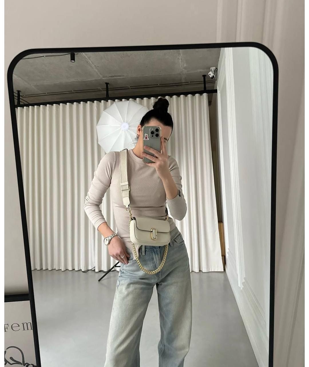 MARC JACOBS Бежевая кожаная сумка через плечо, фото 8