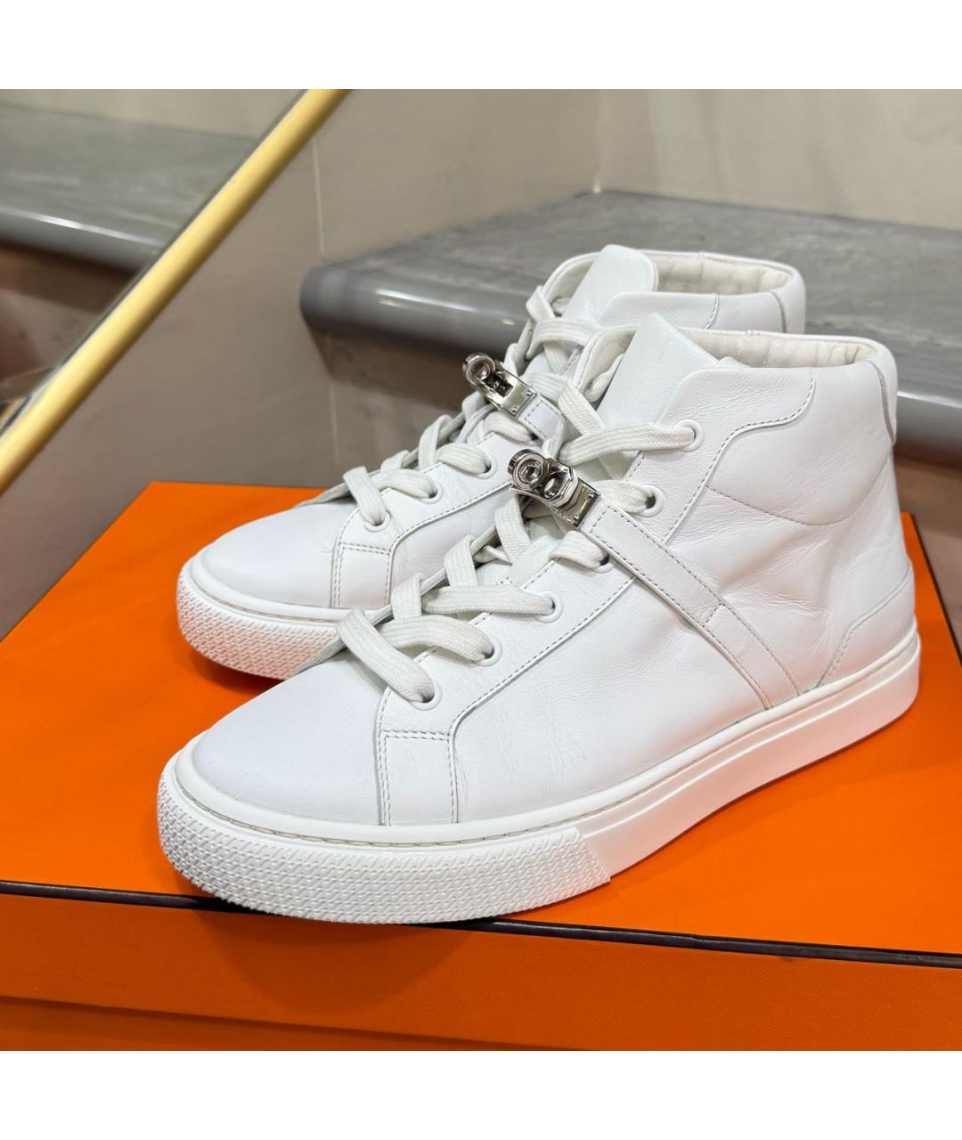 HERMES Белые кожаные кроссовки, фото 2