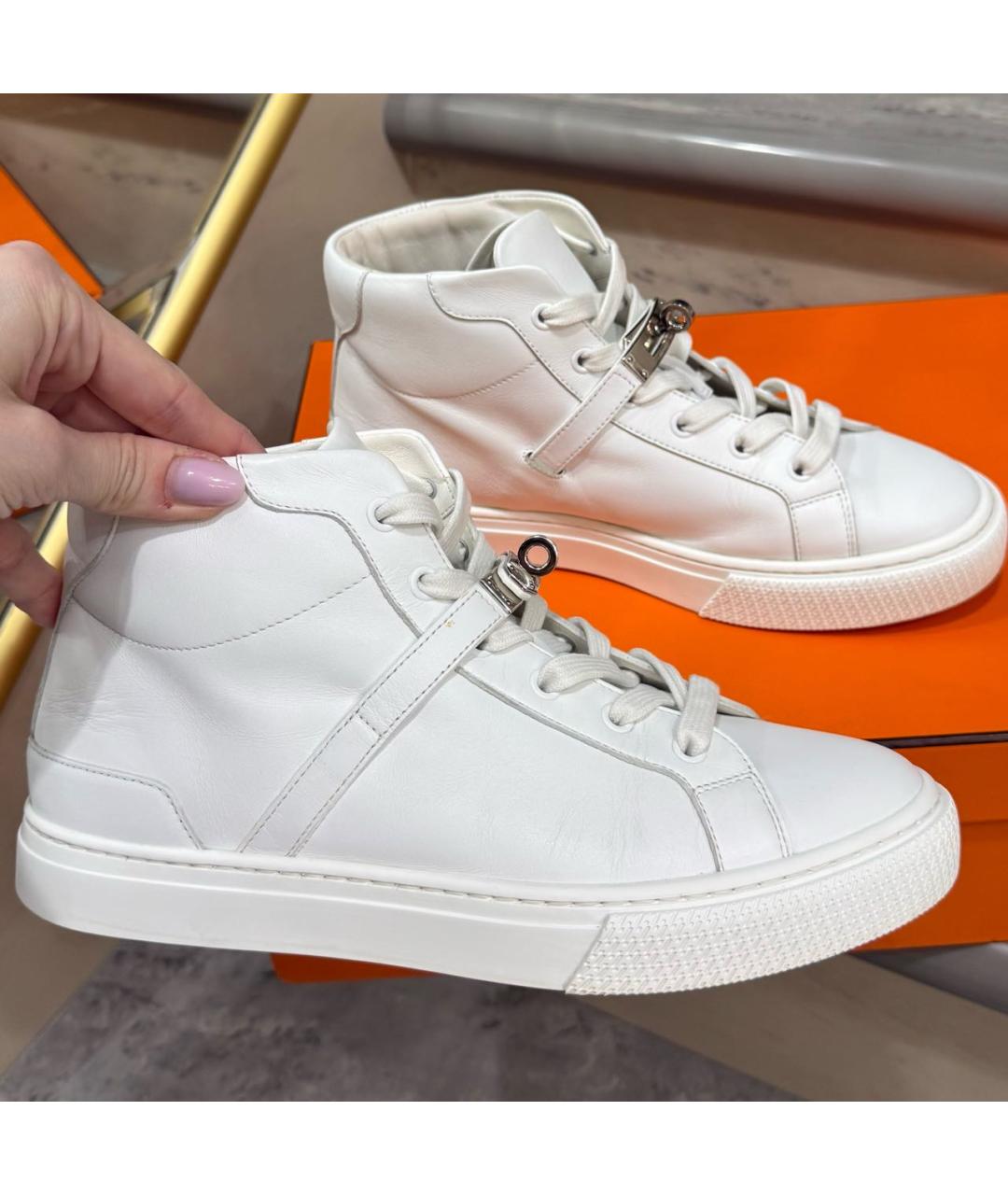 HERMES Белые кожаные кроссовки, фото 5