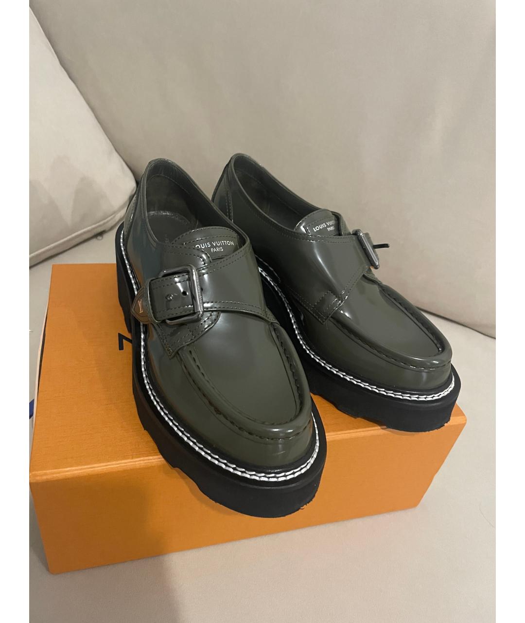 LOUIS VUITTON Зеленые лоферы из лакированной кожи, фото 6