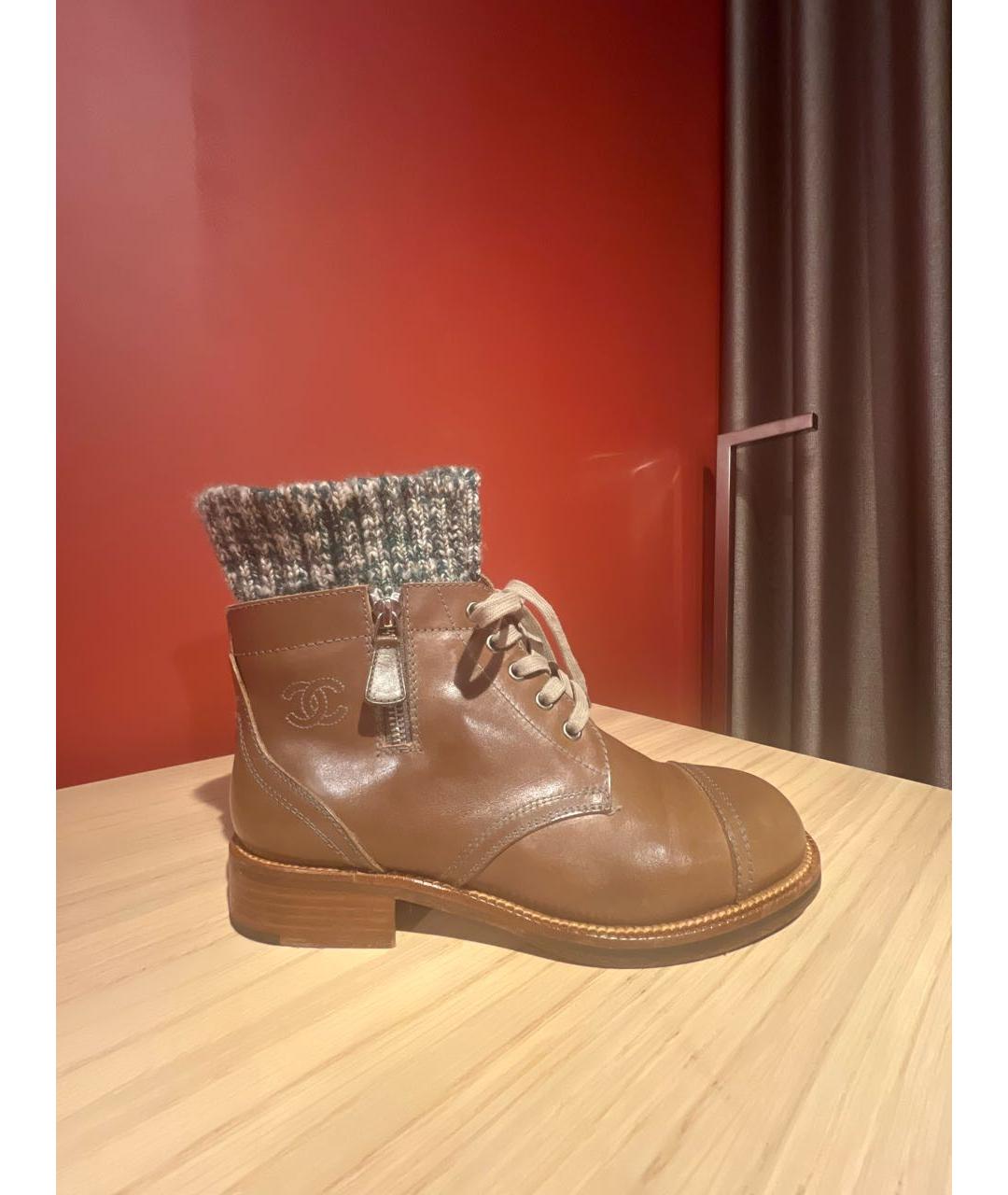 CHANEL Коричневые кожаные ботинки, фото 9