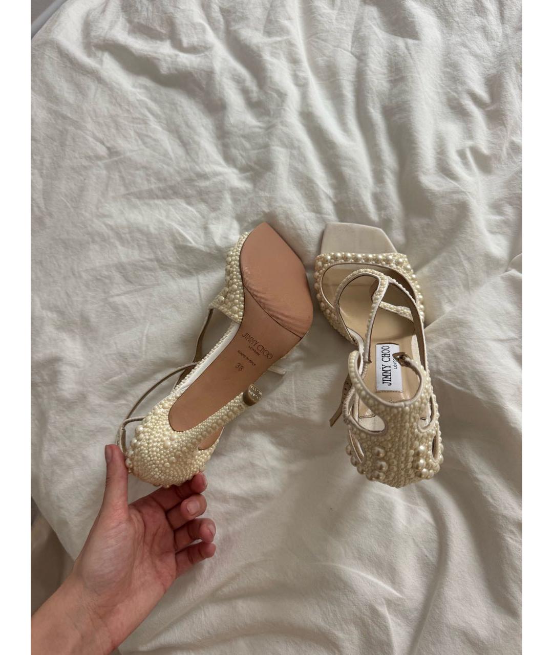 JIMMY CHOO Белые туфли из лакированной кожи, фото 5