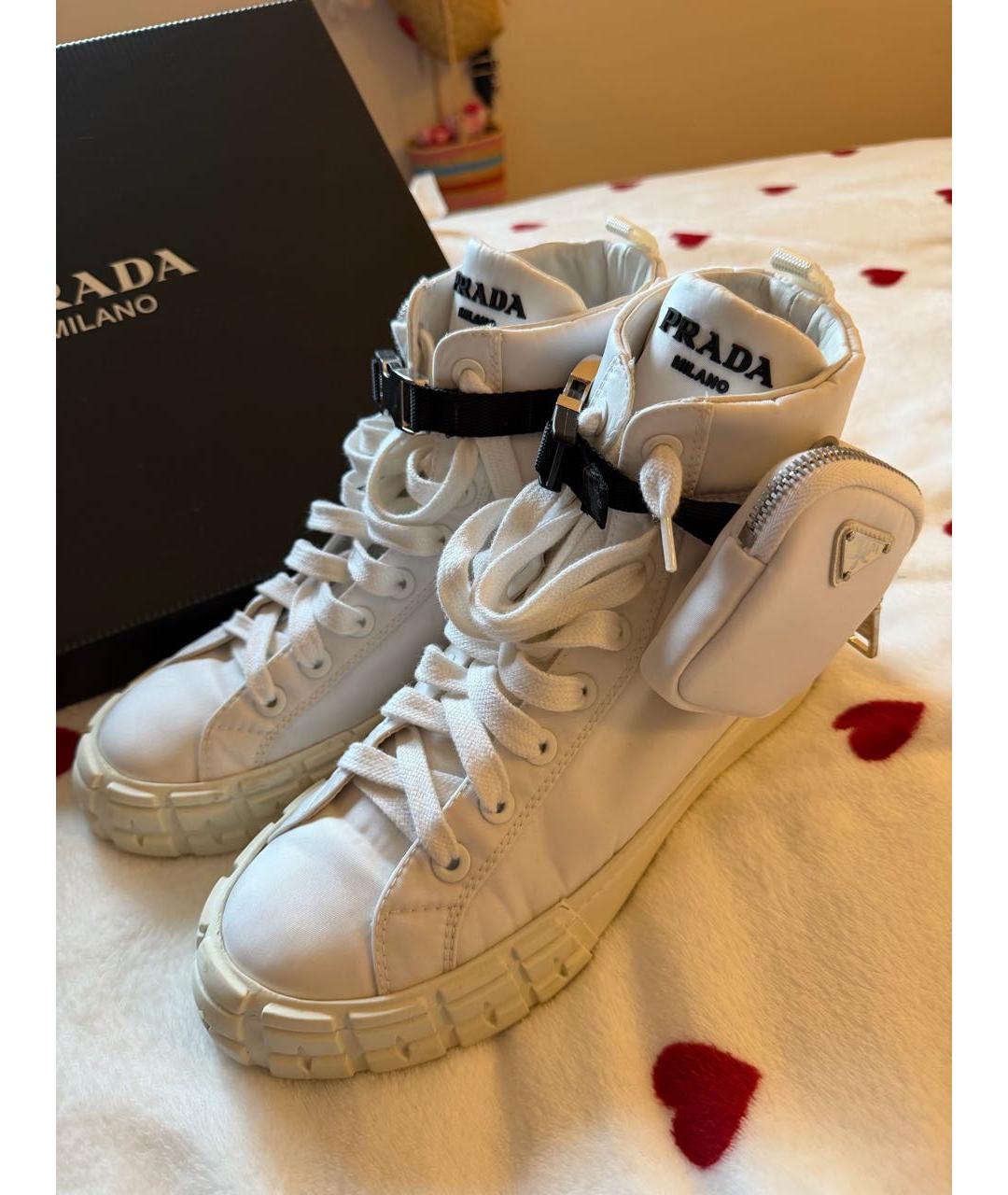 PRADA Белые кеды, фото 2