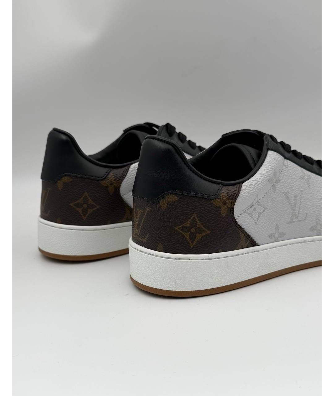 LOUIS VUITTON Белые кожаные низкие кроссовки / кеды, фото 5