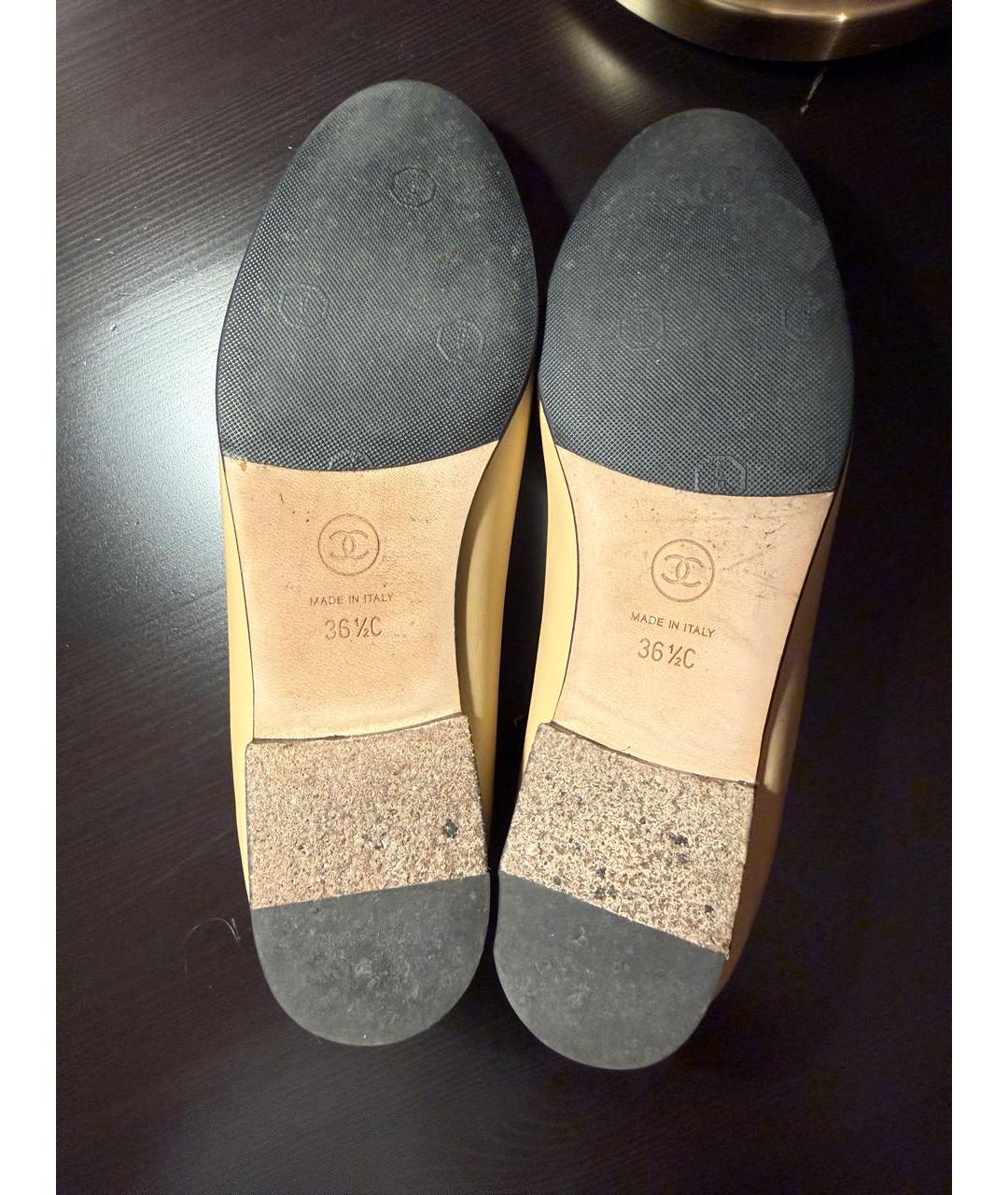 CHANEL Бежевые кожаные балетки, фото 3