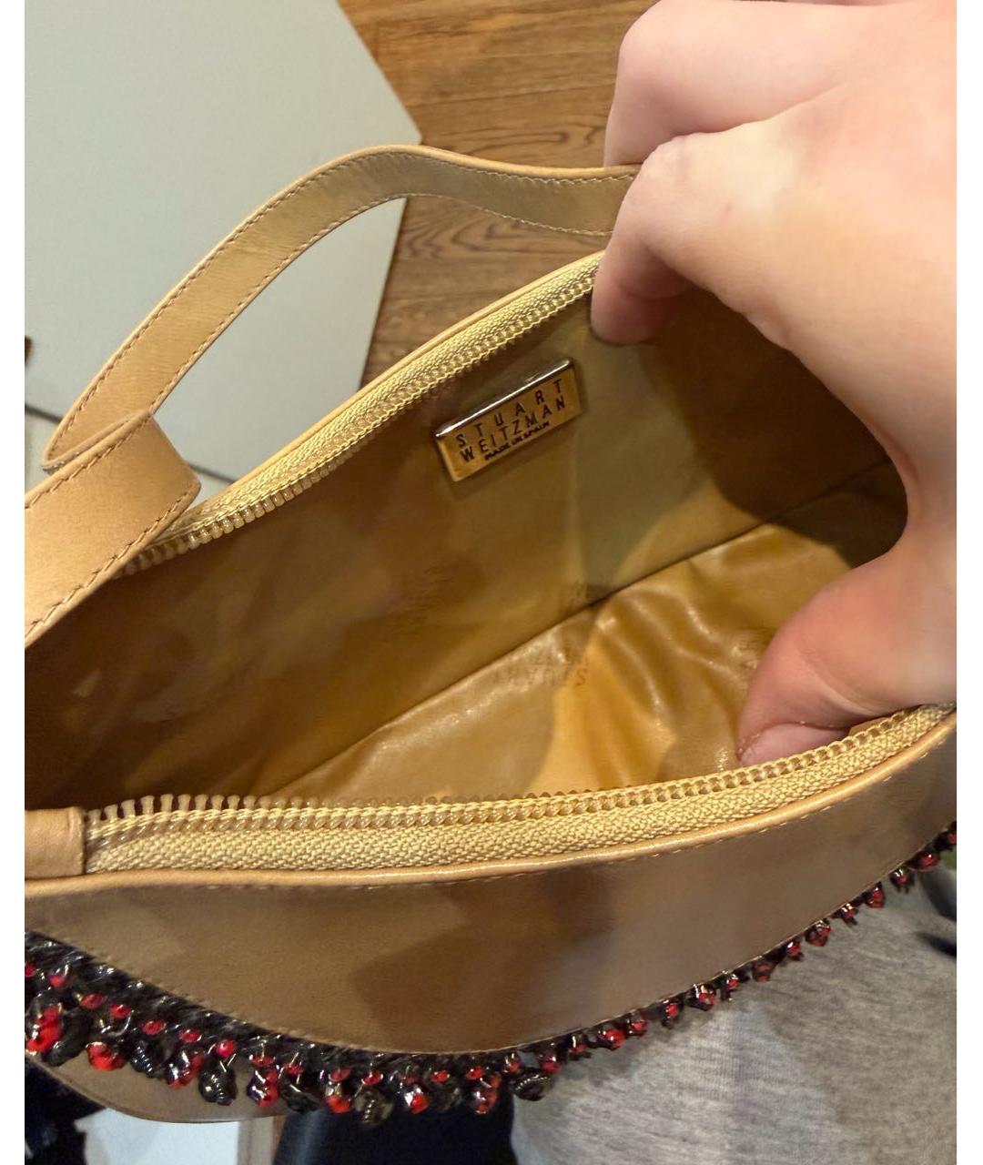 STUART WEITZMAN Бежевая кожаная сумка с короткими ручками, фото 4