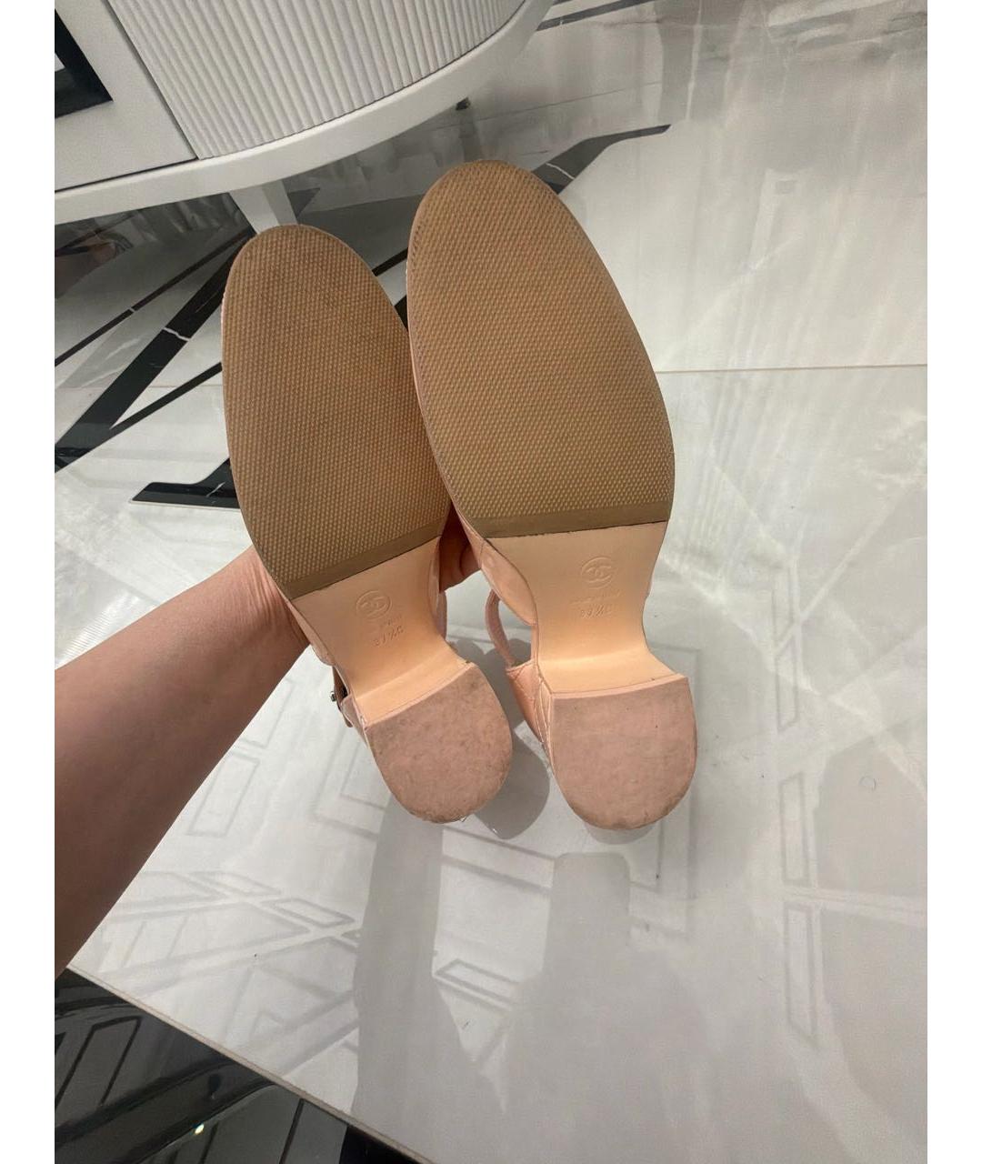 CHANEL Розовые туфли из лакированной кожи, фото 6