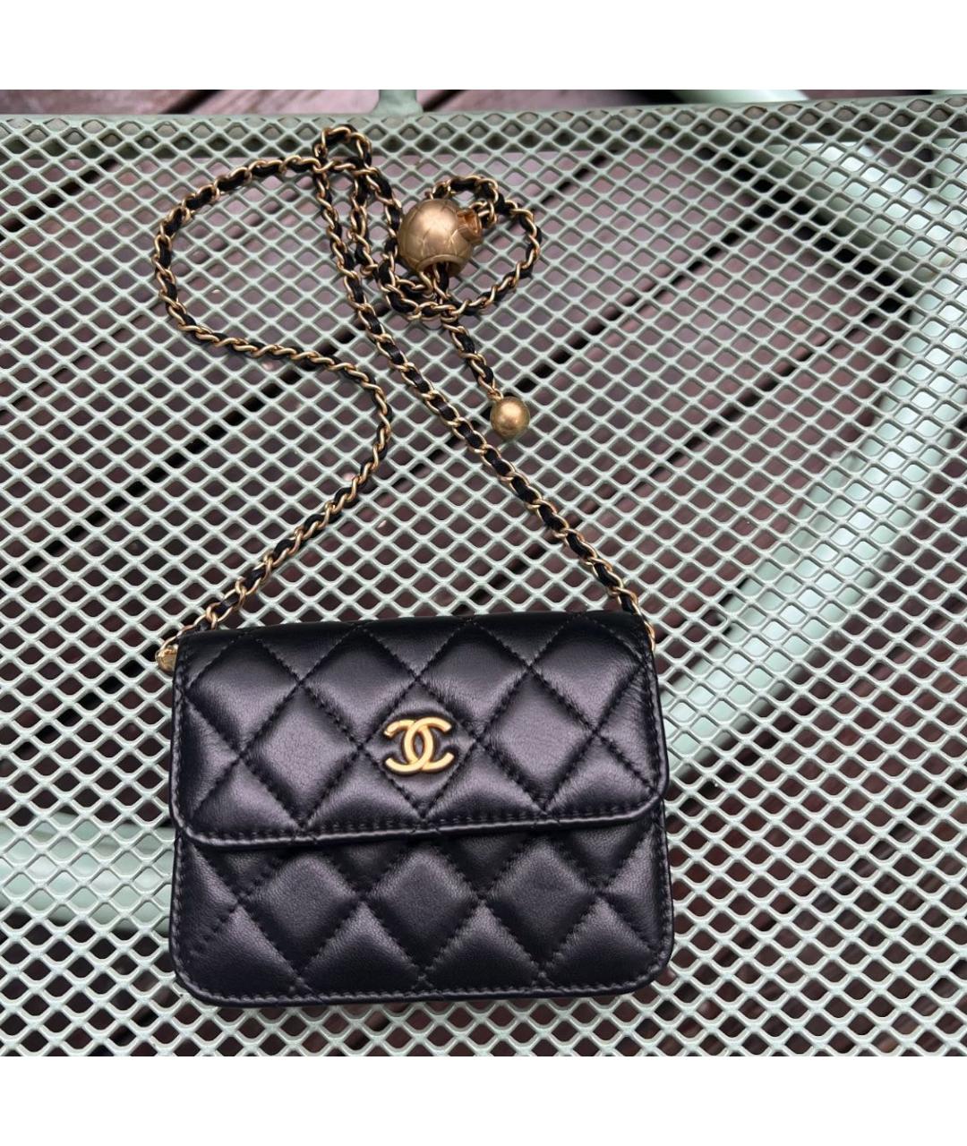 CHANEL Черная кожаная сумка через плечо, фото 2