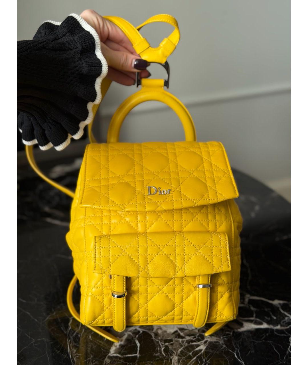 CHRISTIAN DIOR Желтый кожаный рюкзак, фото 9