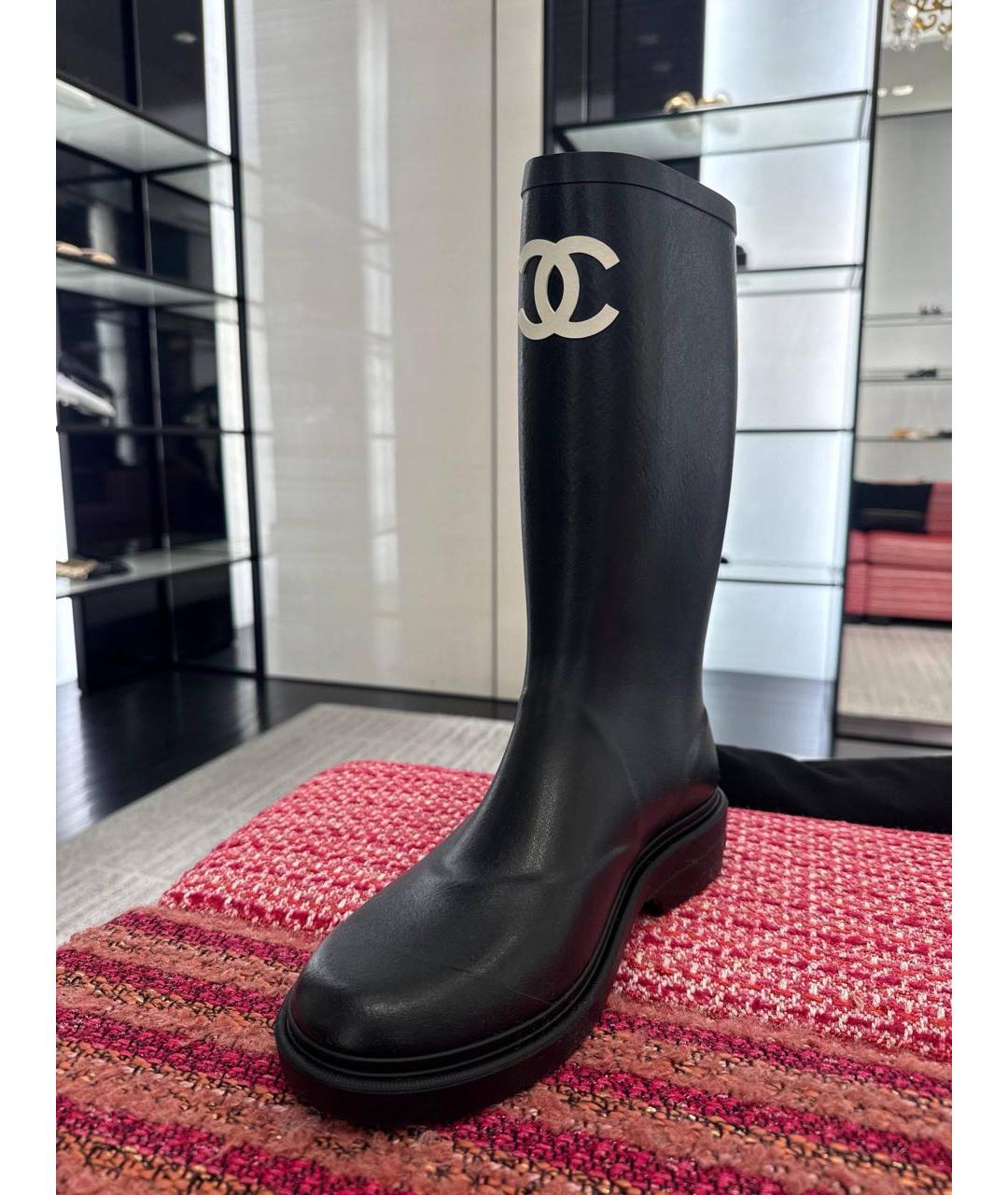 CHANEL Черные резиновые сапоги, фото 2