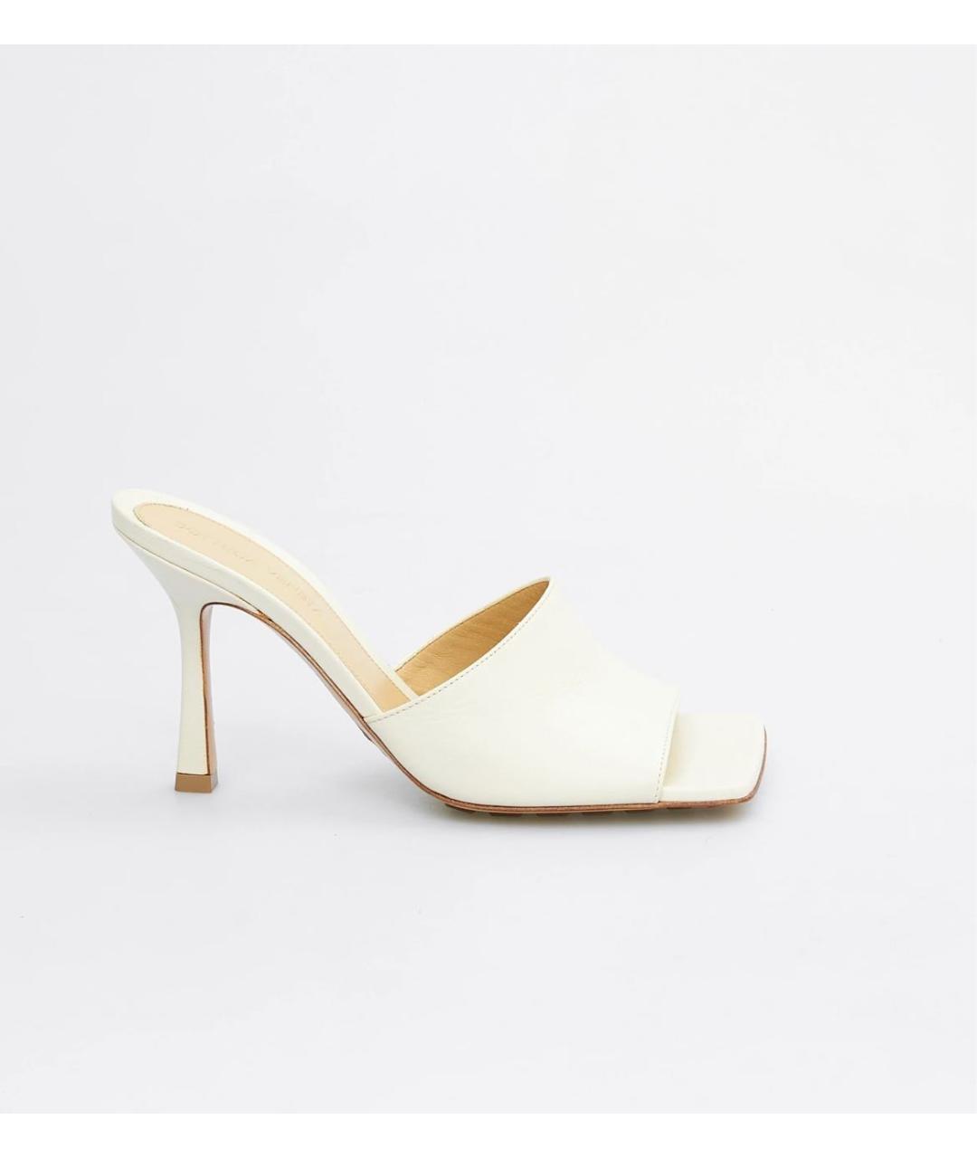 BOTTEGA VENETA Бежевые кожаные мюли, фото 5