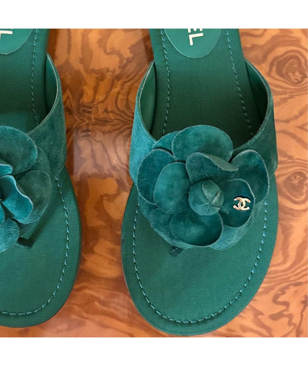 CHANEL Зеленые замшевые шлепанцы, фото 8