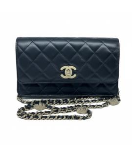 CHANEL Сумка через плечо