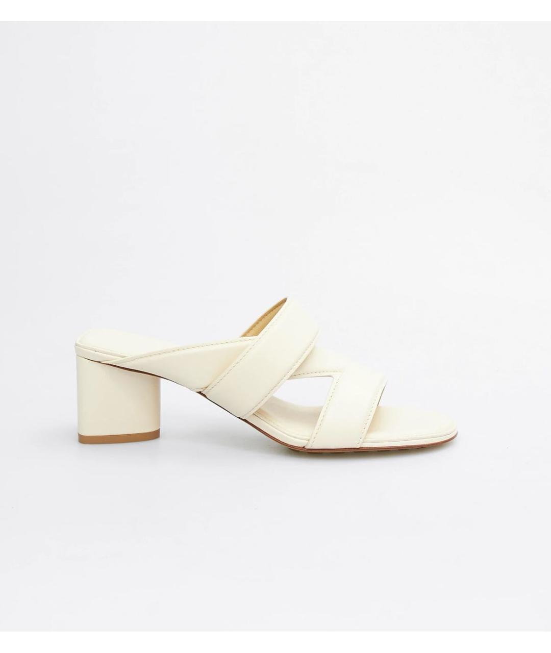 BOTTEGA VENETA Бежевые кожаные босоножки, фото 5