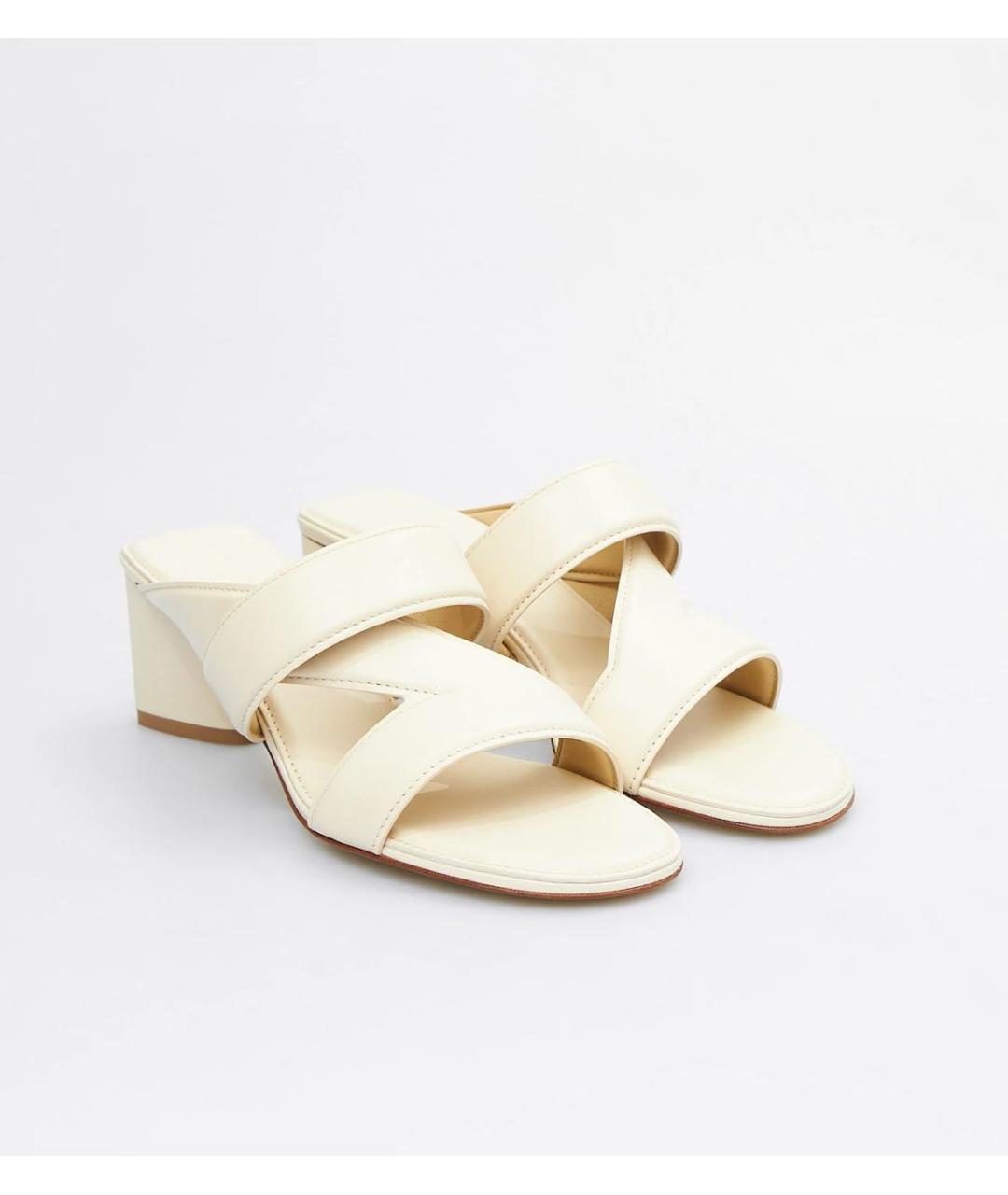 BOTTEGA VENETA Бежевые кожаные босоножки, фото 2