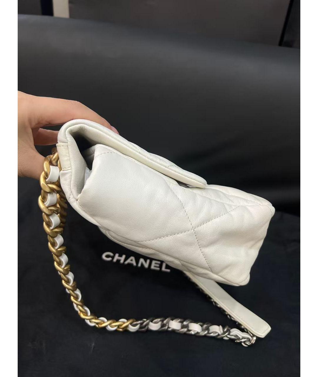 CHANEL Белая кожаная сумка через плечо, фото 4