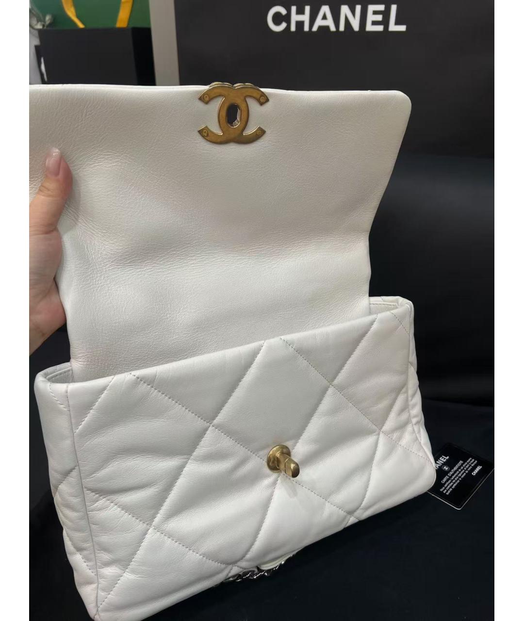 CHANEL Белая кожаная сумка через плечо, фото 5