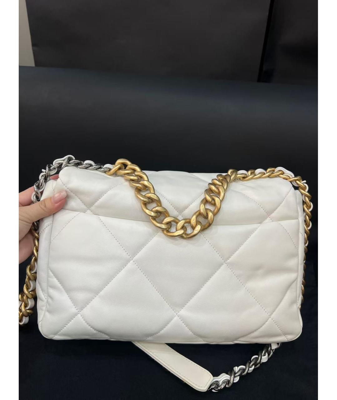 CHANEL Белая кожаная сумка через плечо, фото 3