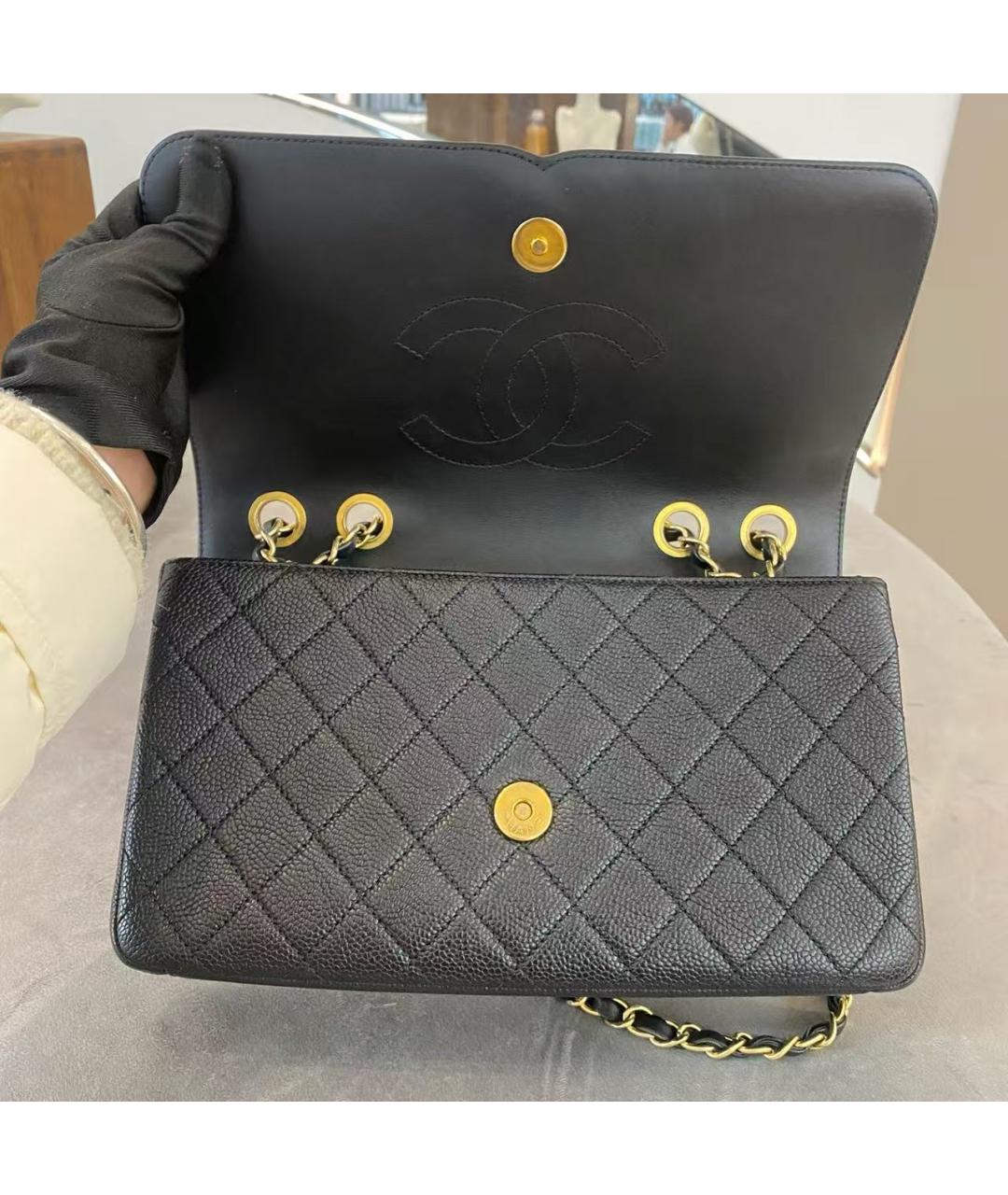 CHANEL Черная кожаная сумка через плечо, фото 6