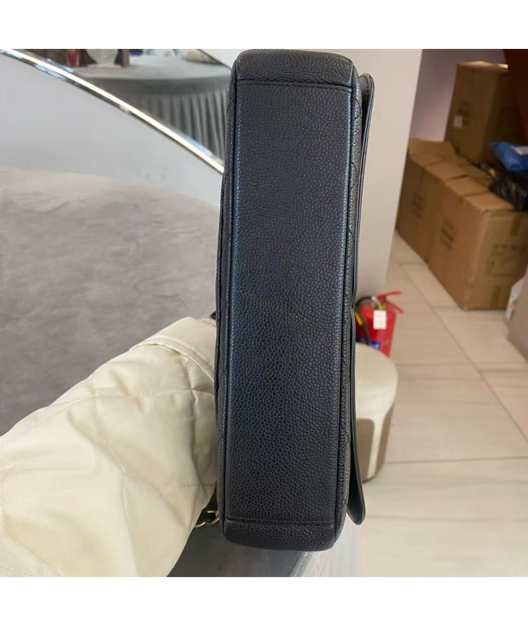 CHANEL Черная кожаная сумка через плечо, фото 5