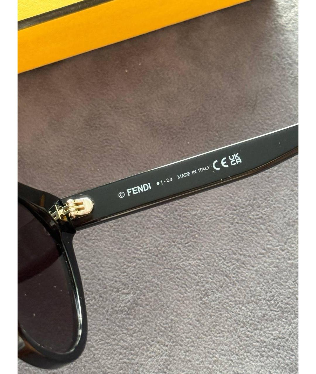 FENDI Черные пластиковые солнцезащитные очки, фото 5