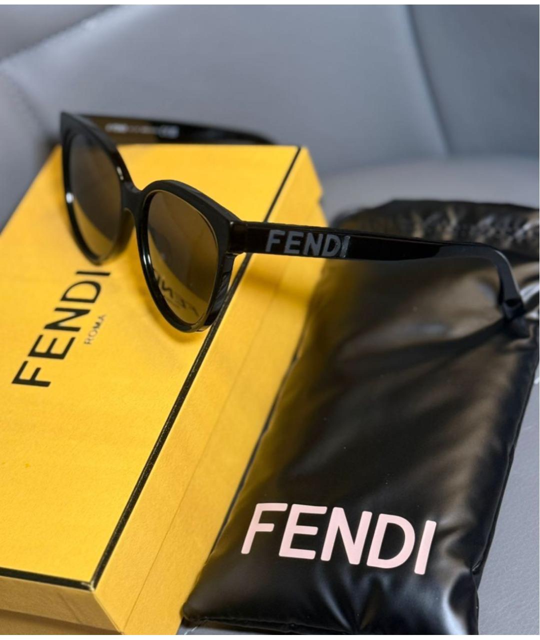 FENDI Черные пластиковые солнцезащитные очки, фото 8