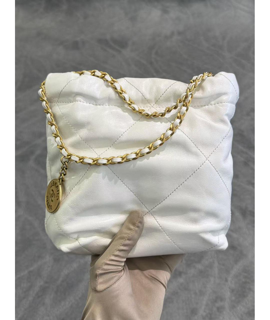 CHANEL Белая кожаная сумка через плечо, фото 3