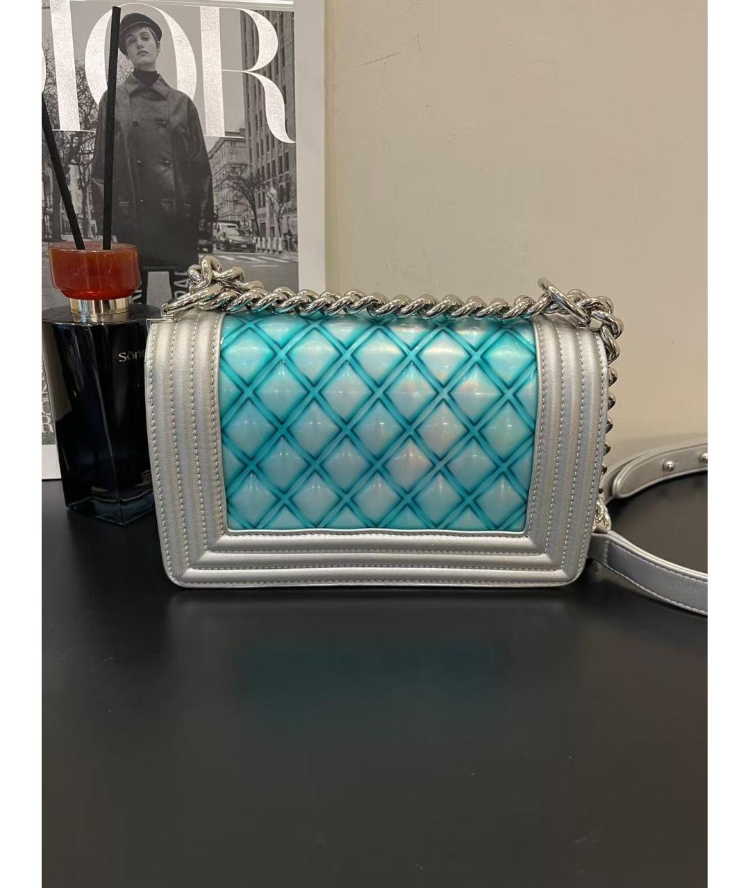 CHANEL Серебряная кожаная сумка через плечо, фото 2