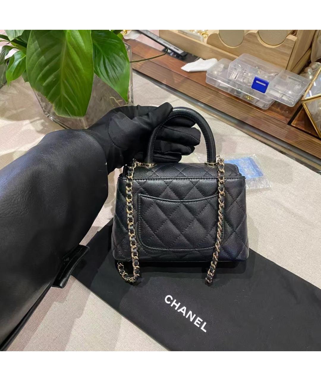 CHANEL Черная кожаная сумка через плечо, фото 4