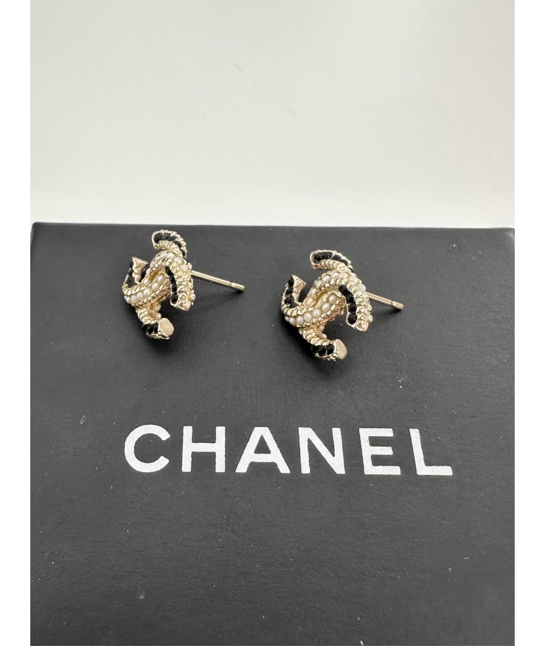 CHANEL Золотые металлические серьги, фото 2
