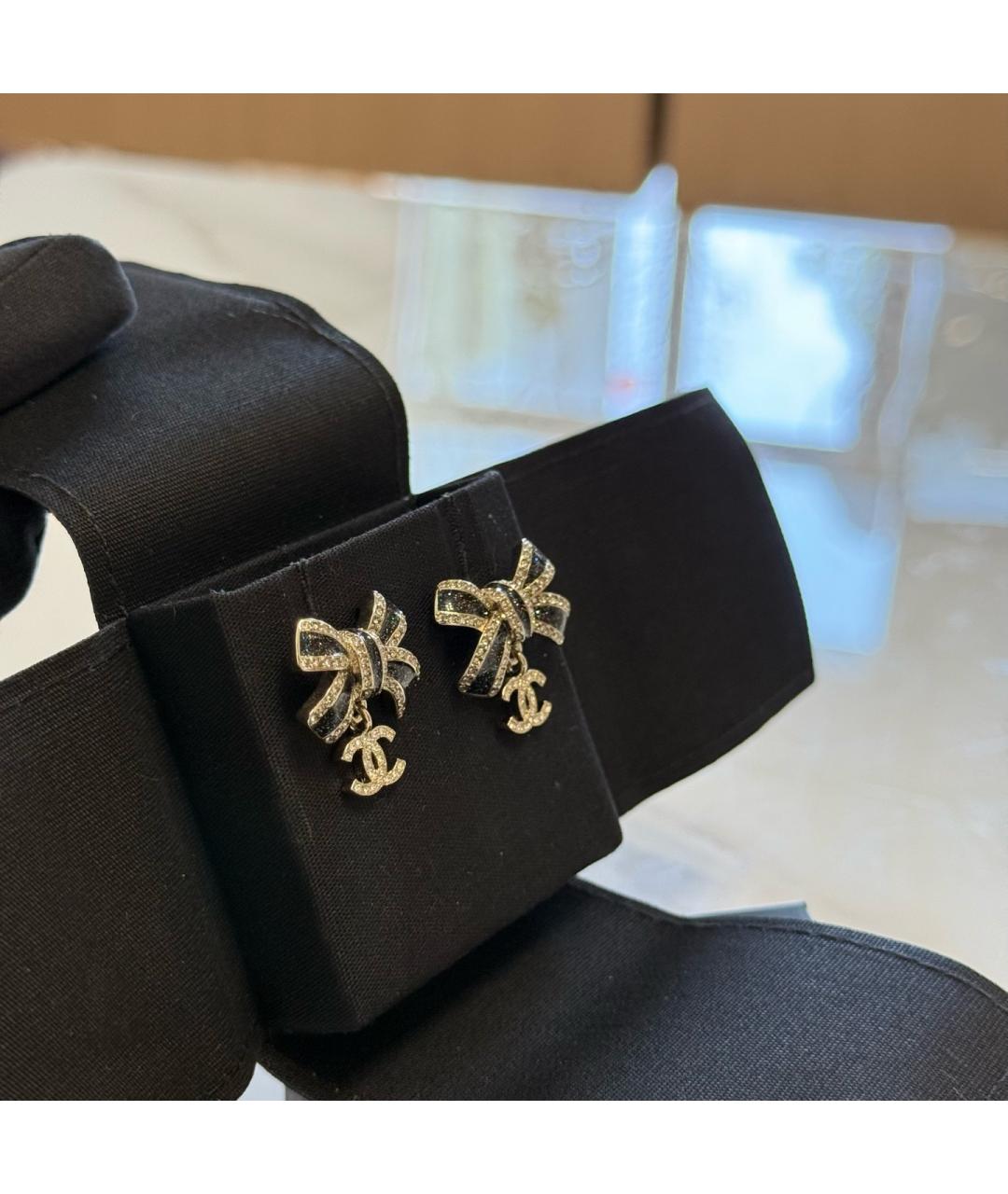CHANEL Золотые металлические серьги, фото 4