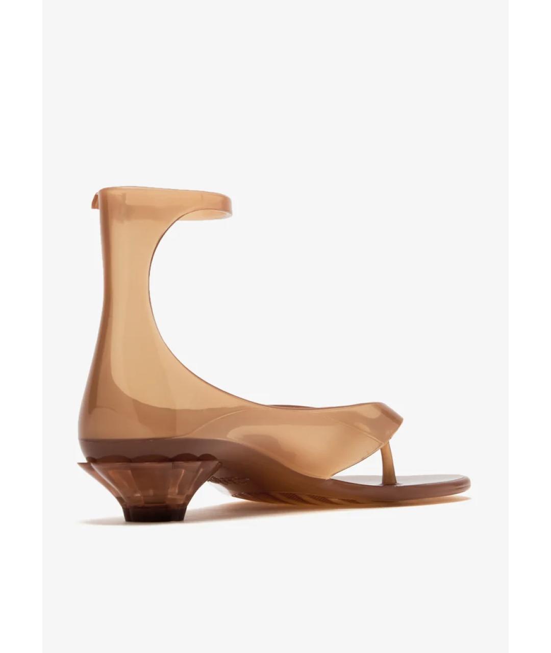 CHLOE Бежевые резиновые босоножки, фото 3