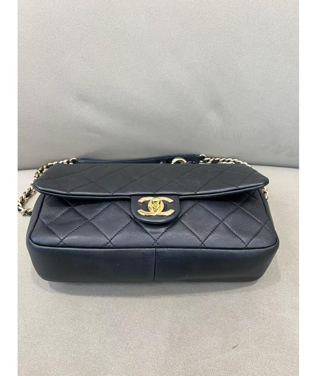 CHANEL Черная кожаная сумка через плечо, фото 3