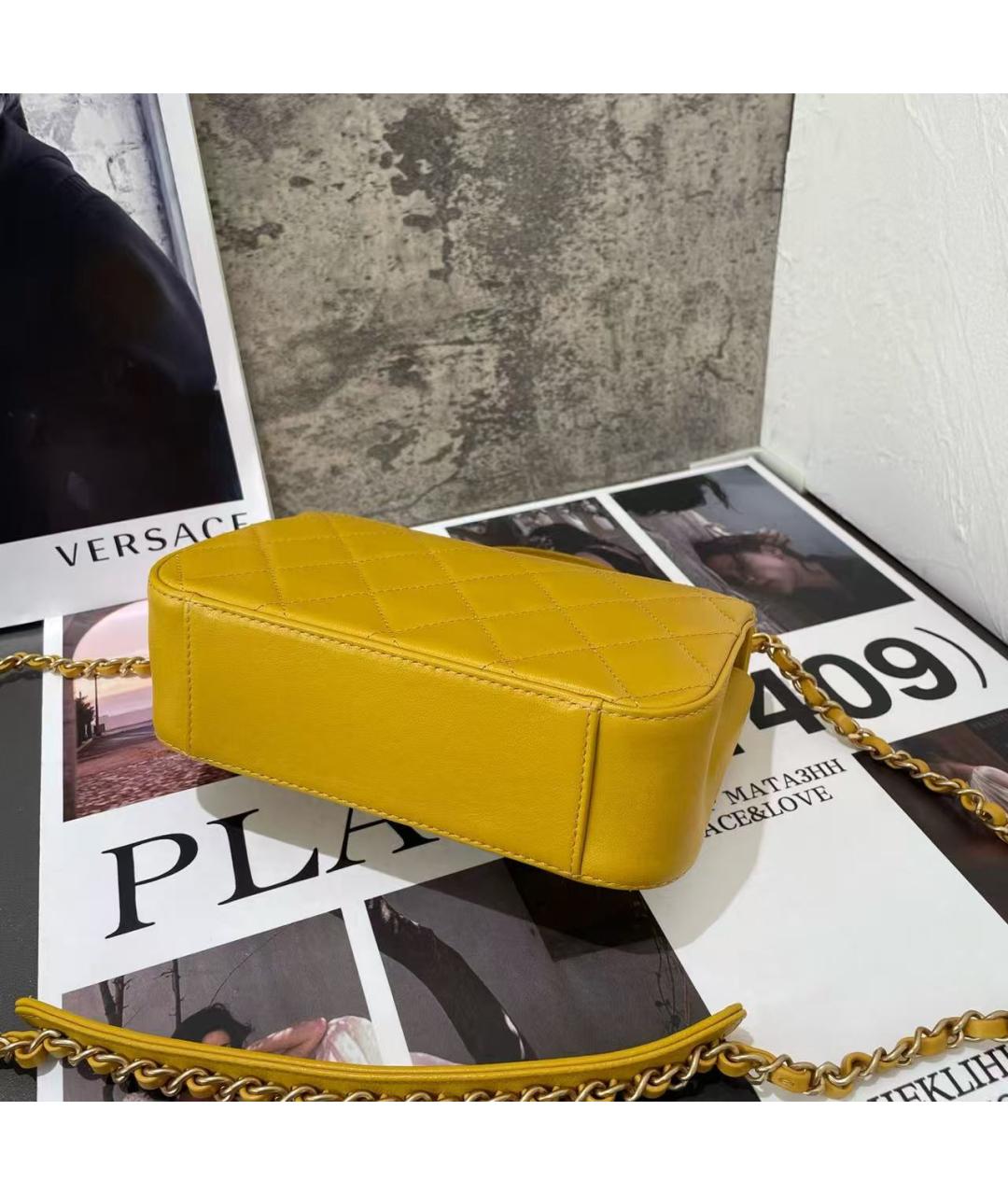 CHANEL Горчичная кожаная сумка через плечо, фото 5