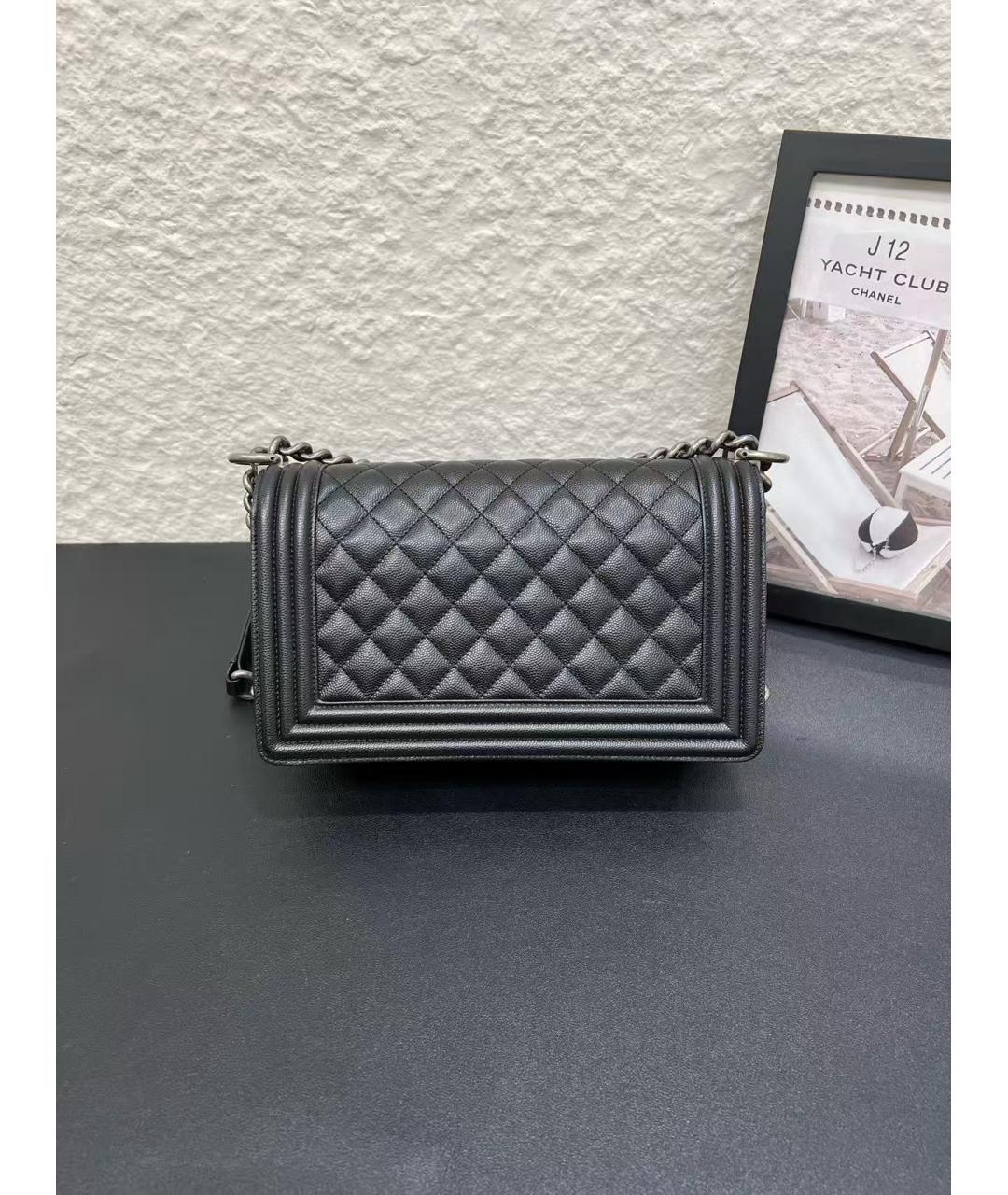CHANEL Черная кожаная сумка через плечо, фото 3