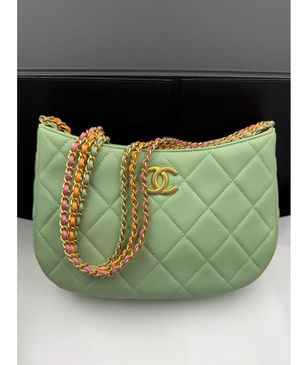 CHANEL Зеленая кожаная сумка с короткими ручками, фото 4