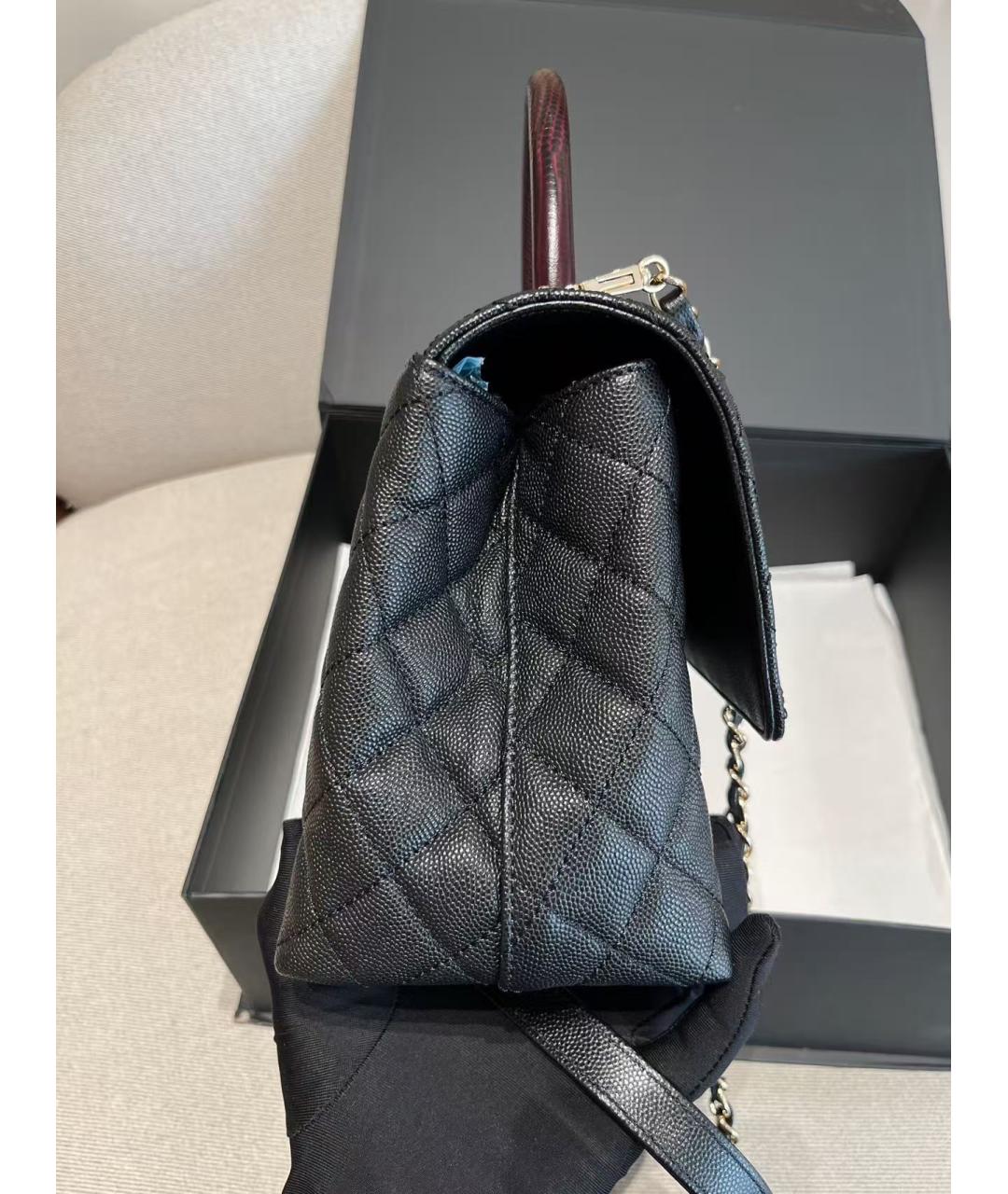 CHANEL Черная кожаная сумка с короткими ручками, фото 5