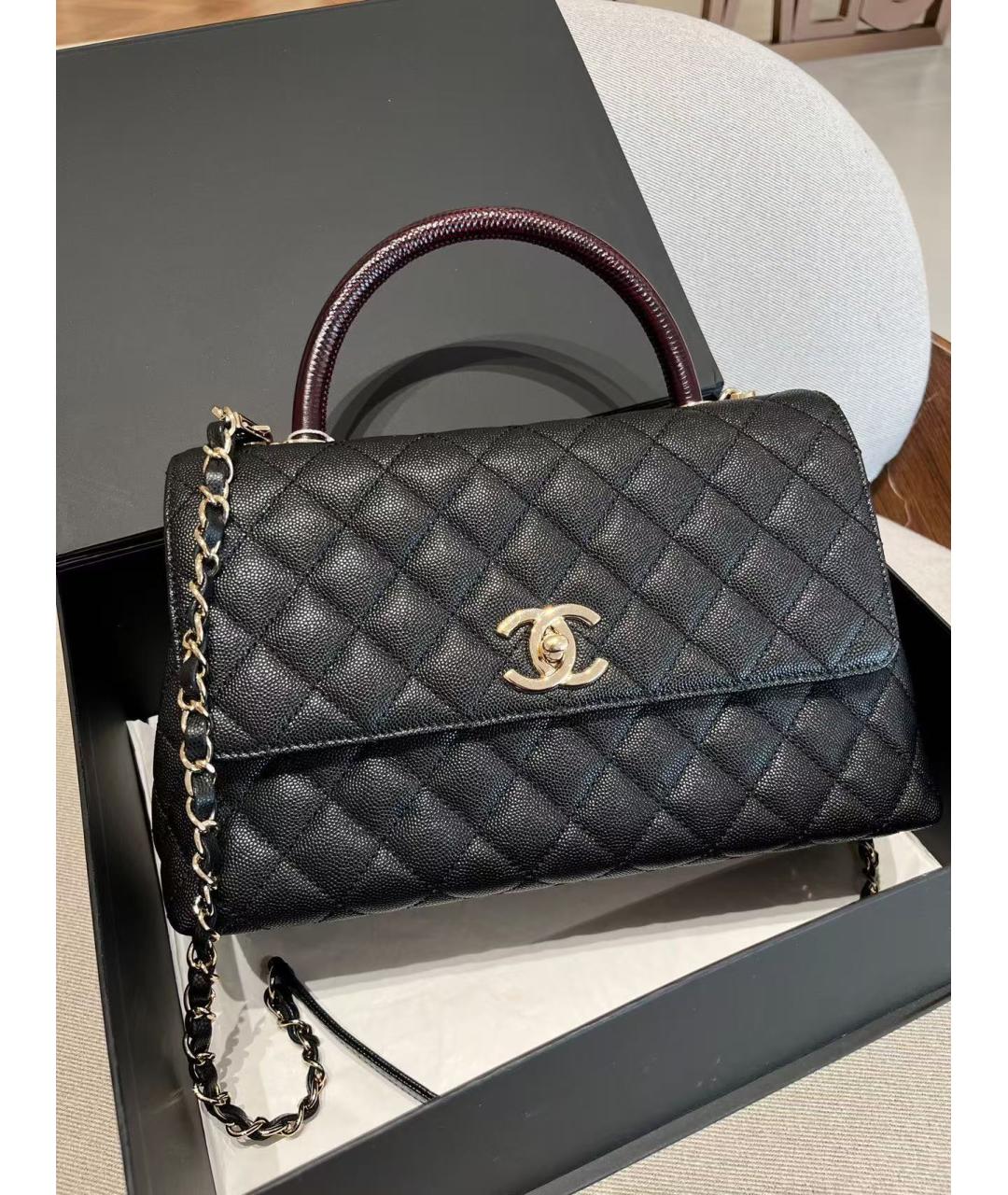 CHANEL Черная кожаная сумка с короткими ручками, фото 7