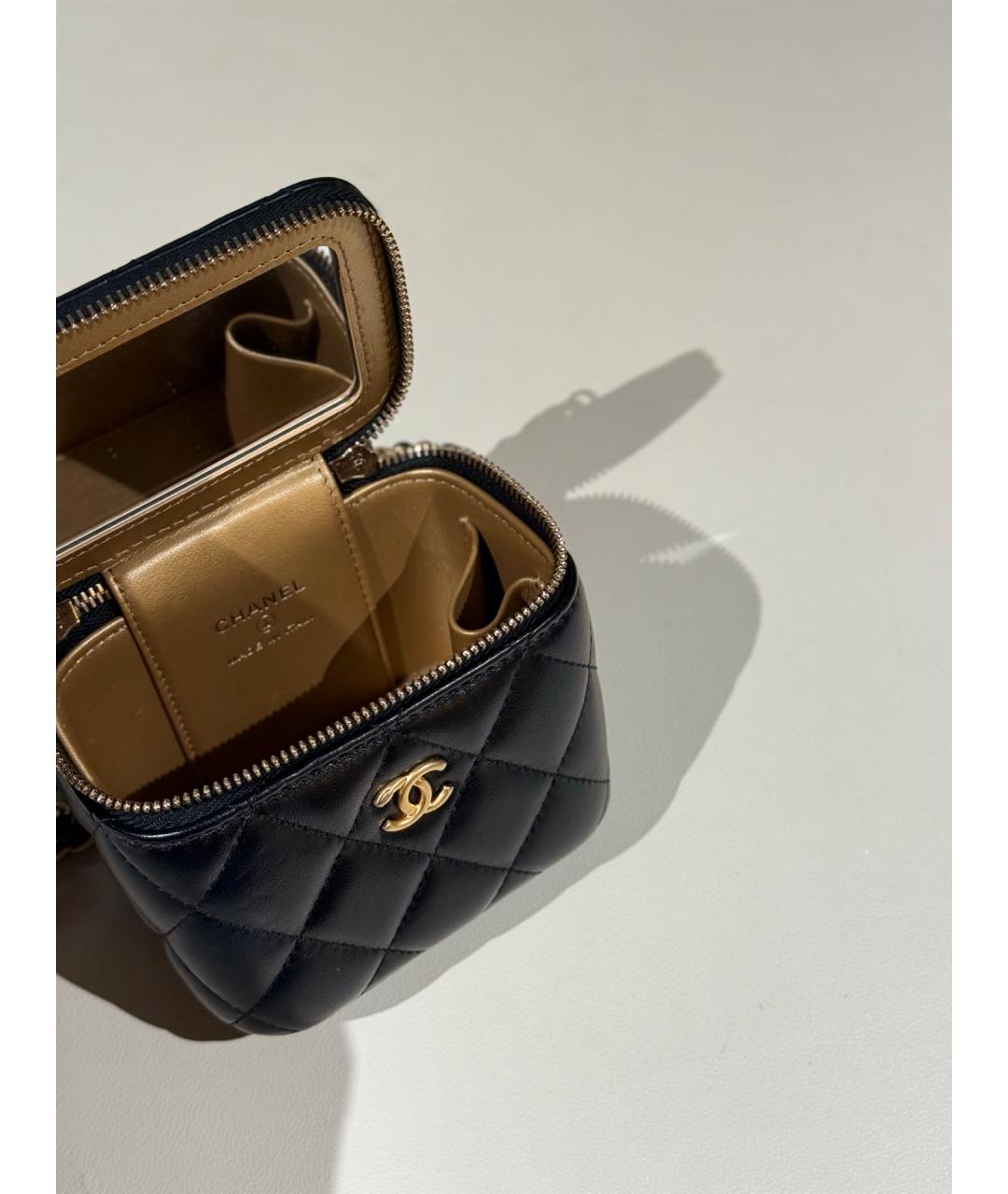 CHANEL Черная кожаная сумка через плечо, фото 8