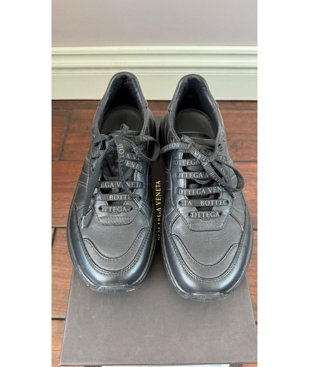 BOTTEGA VENETA Черные кожаные кроссовки, фото 2