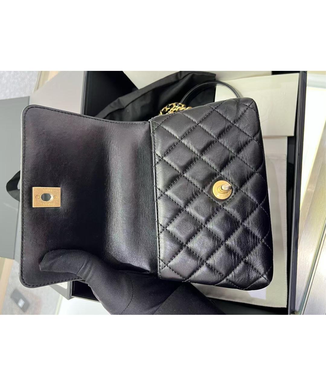 CHANEL Черная кожаная сумка с короткими ручками, фото 7