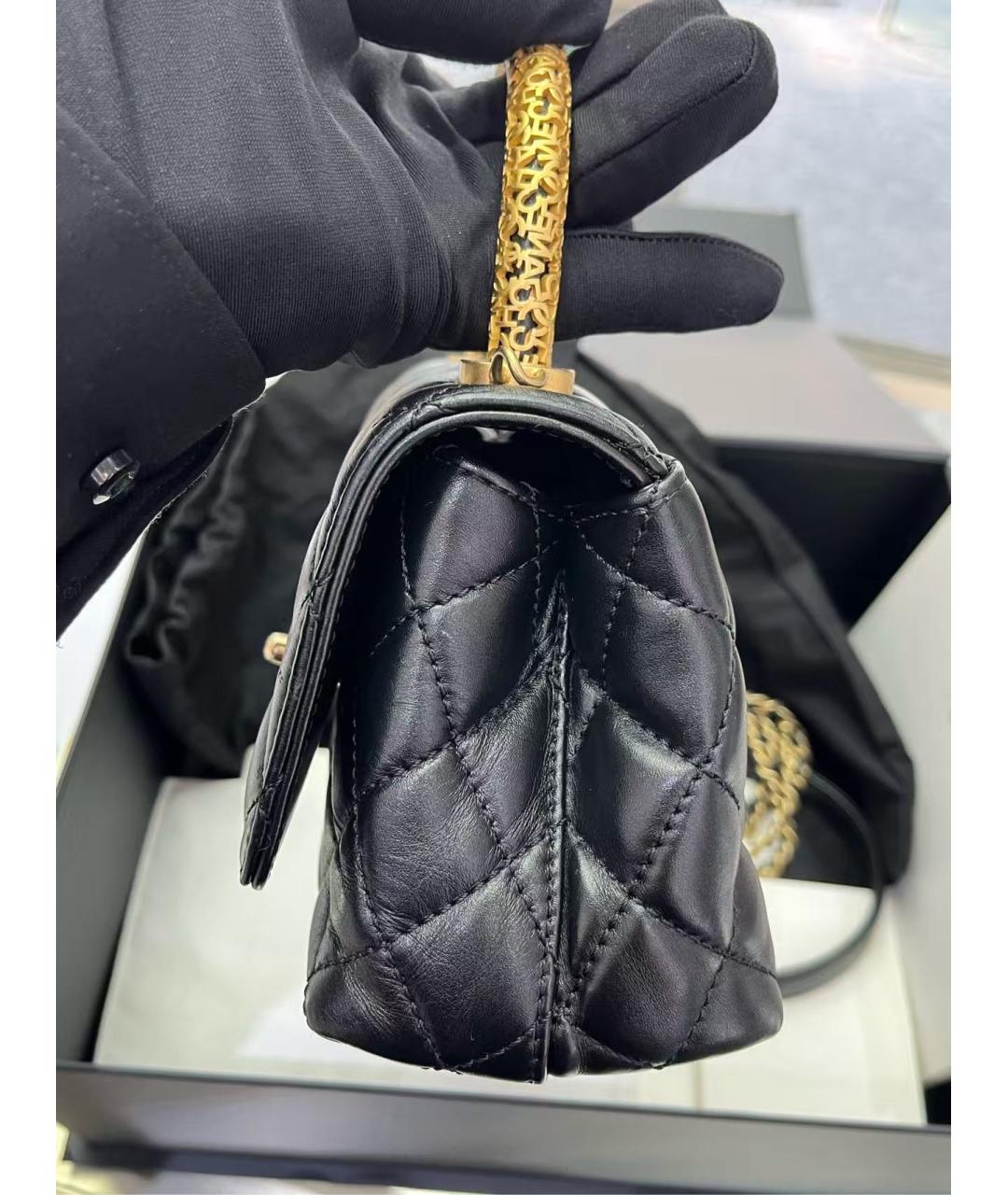 CHANEL Черная кожаная сумка с короткими ручками, фото 5