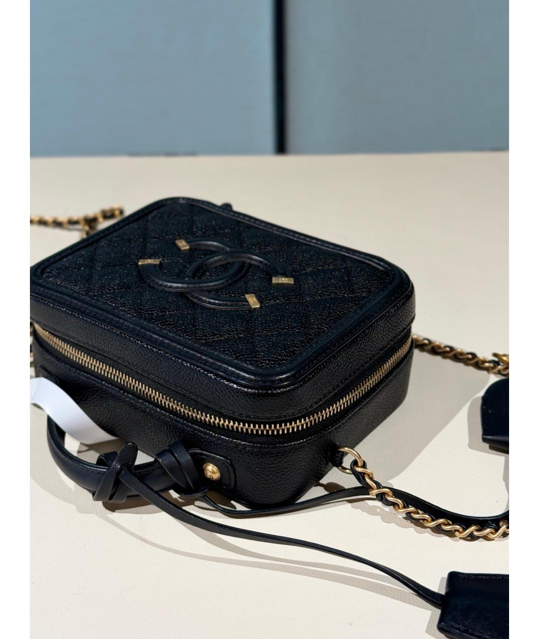 CHANEL Черная кожаная сумка через плечо, фото 7