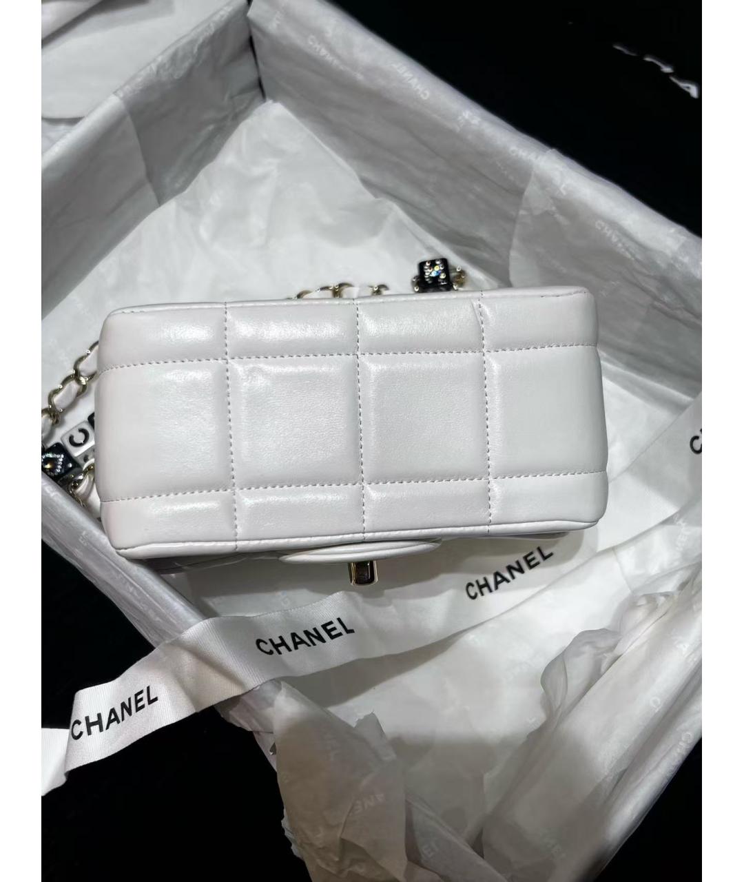 CHANEL Белая кожаная сумка через плечо, фото 5