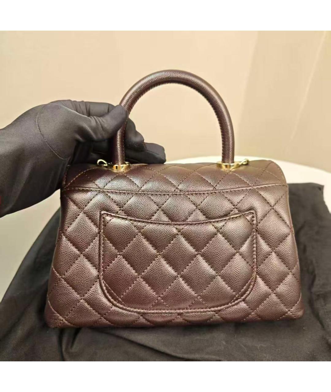 CHANEL Коричневая кожаная сумка с короткими ручками, фото 2