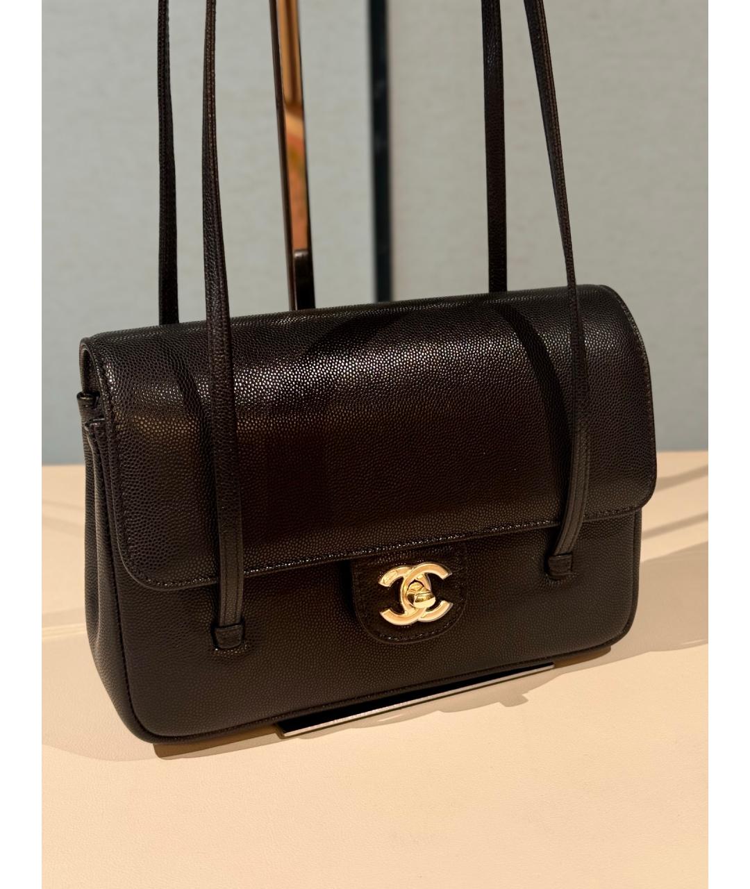 CHANEL Черная кожаная сумка с короткими ручками, фото 4