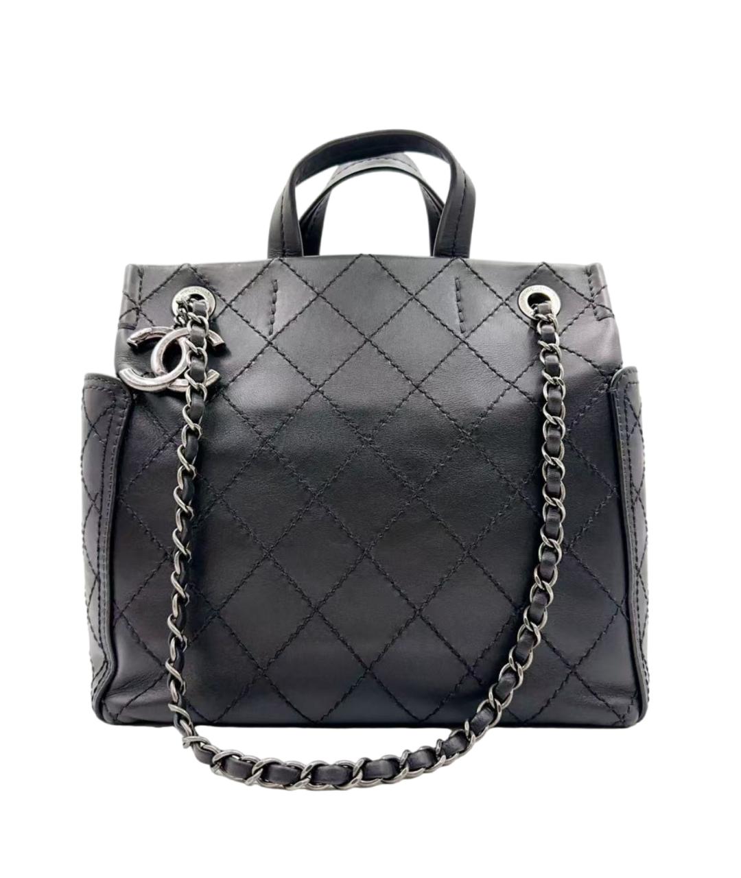 CHANEL Черная кожаная сумка с короткими ручками, фото 6