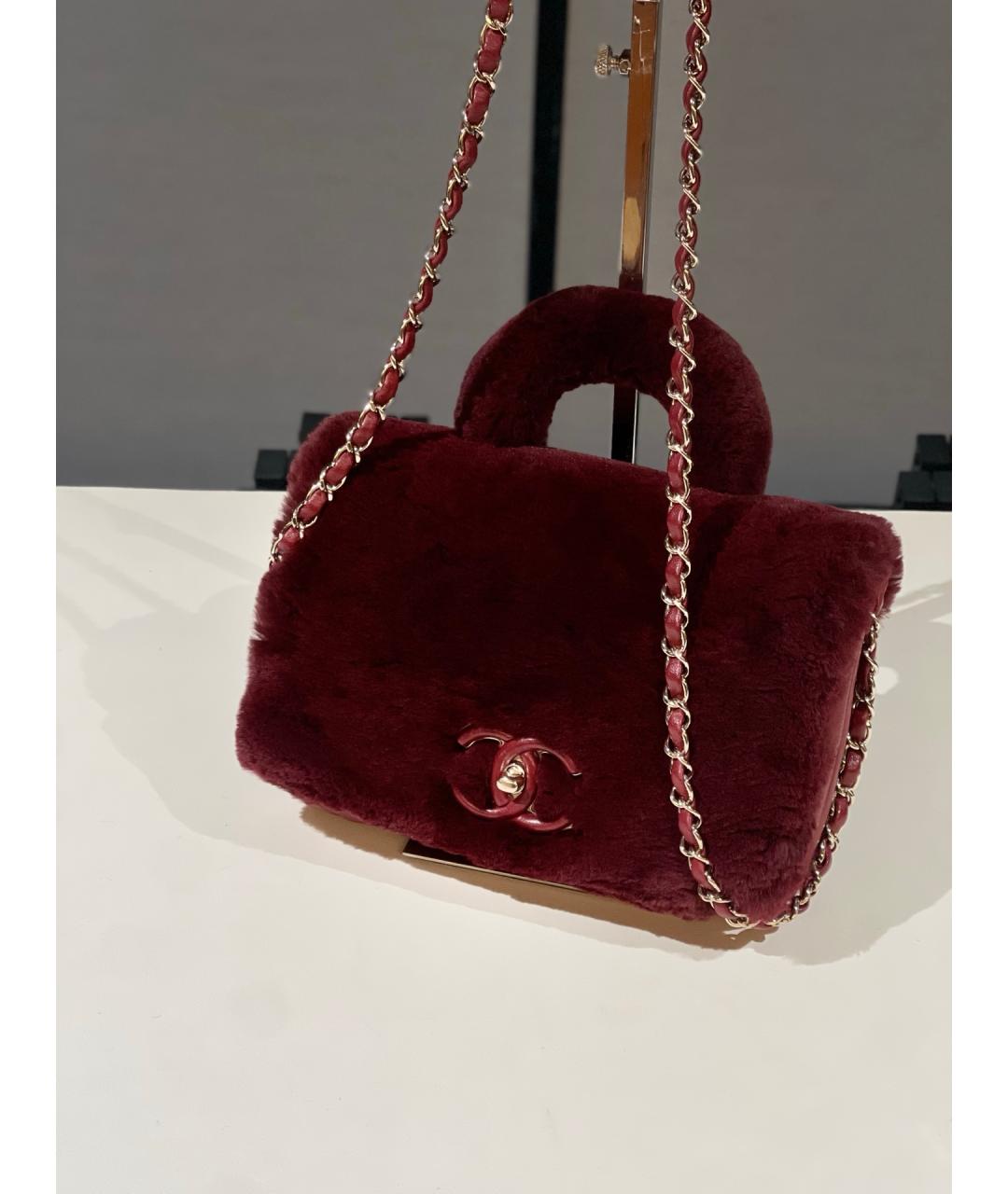 CHANEL Красная кожаная сумка с короткими ручками, фото 8